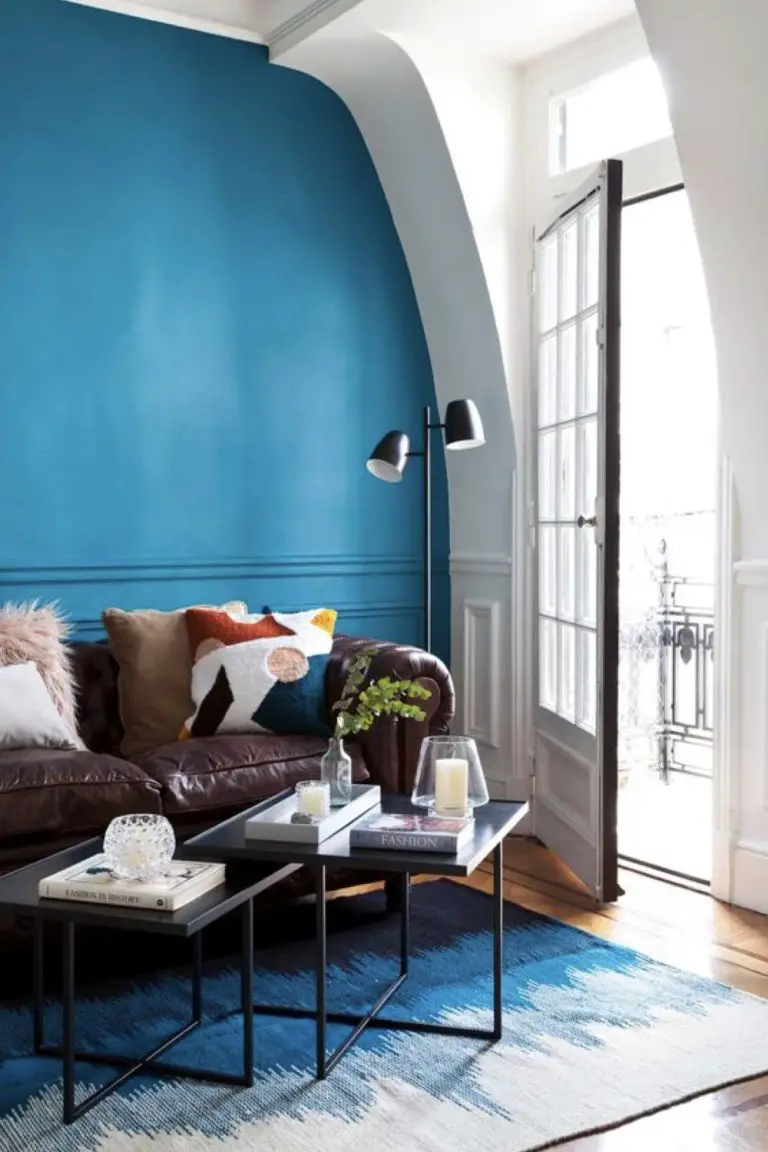 découvrez des idées déco inspirantes pour embellir un mur arrondi dans votre salon. transformez votre espace avec des astuces créatives et des styles variés pour un intérieur à la fois moderne et chaleureux.