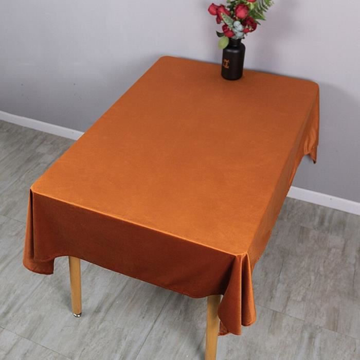découvrez notre nappe tendance pour une décoration chic et élégante. transformez votre table avec des motifs raffinés et des couleurs modernes qui apporteront une touche sophistiquée à vos repas. parfaite pour toutes les occasions!