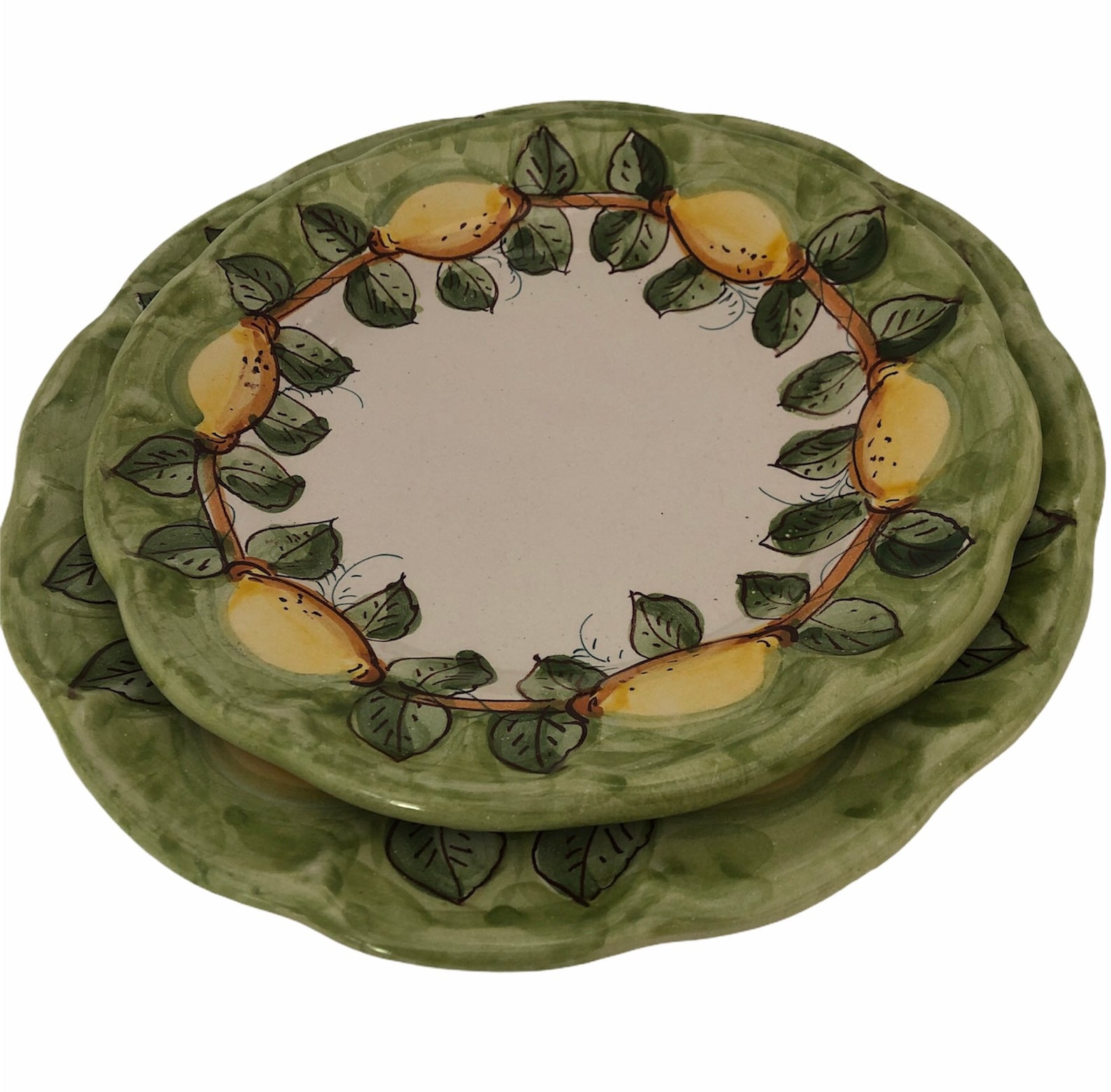 découvrez l'élégance et l'authenticité de la vaisselle italienne traditionnelle. idéale pour sublimer vos repas en famille ou entre amis, notre collection allie artisanat de qualité et designs intemporels. plongez dans l'art de la table à l'italienne !