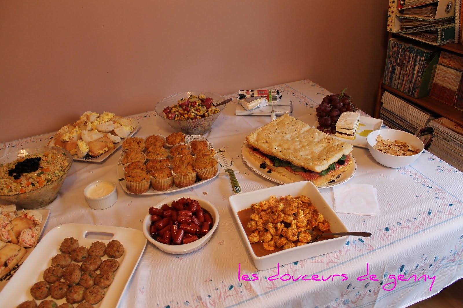 découvrez nos astuces pour organiser un buffet réussi : conseils de présentation, idées de plats variés et techniques pour impressionner vos invités. transformez votre événement en un moment convivial inoubliable grâce à ces astuces pratiques !